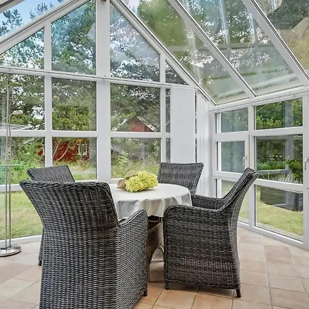 Stunning In With Wifi Blavand